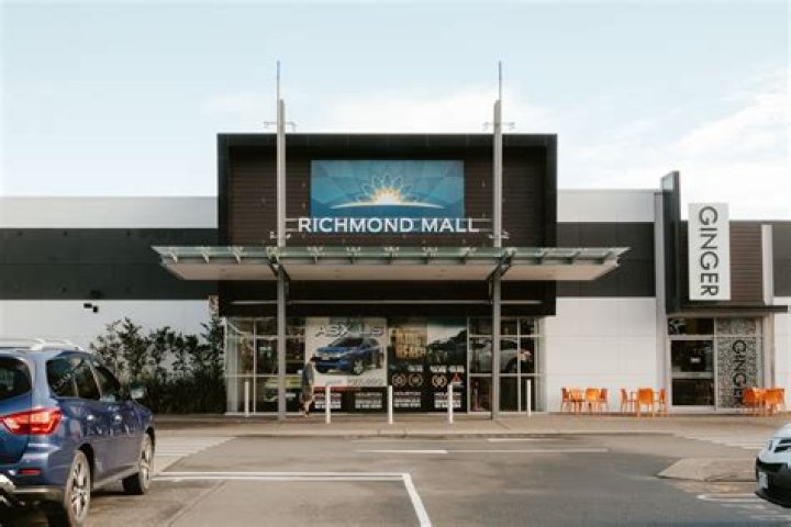 Does Richmond VA have a downtown?