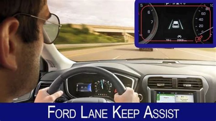How does Park Assist work in an Ford Escape?