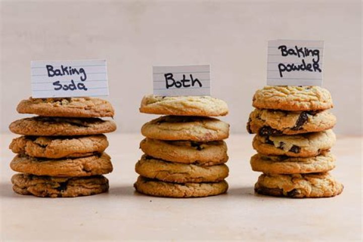 What can I use instead of baking soda in cookies?