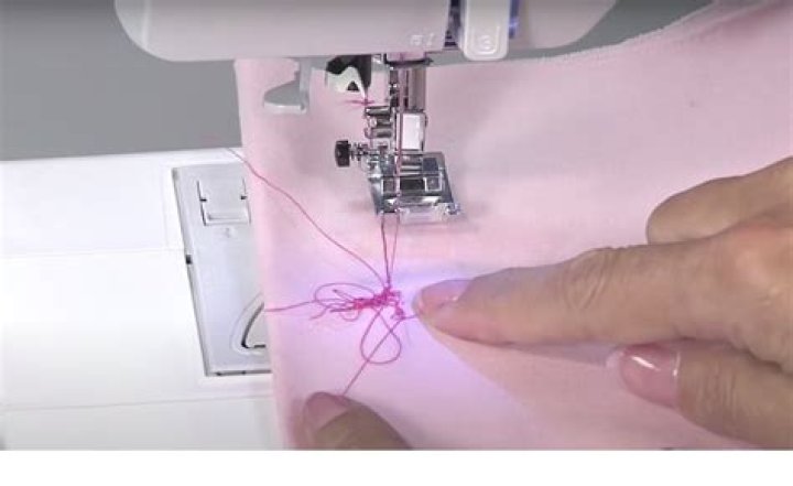 What causes the bobbin thread to bunch up