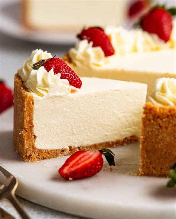 What do I serve with cheesecake