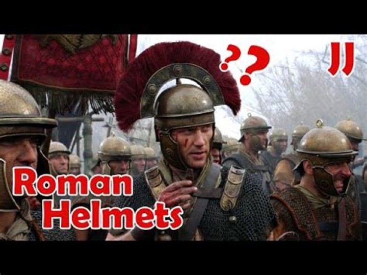 Why do Roman helmets have plumes
